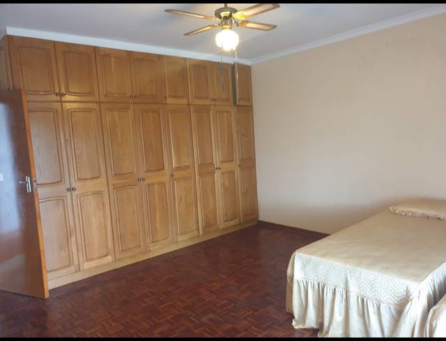 6 BEDROOM HOUSE TO LET IN AVOCA